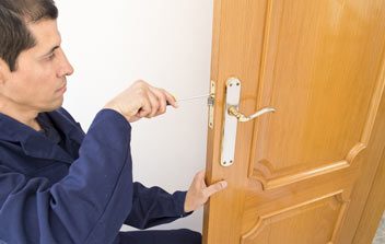 Locksmith Master Shop Fremont, CA 510-404-0382 Locksmith Master Shop Fremont, CA 510-404-0382